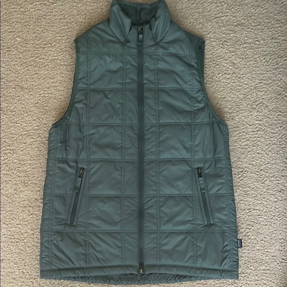 Patagonia Gray Quilted Jacket